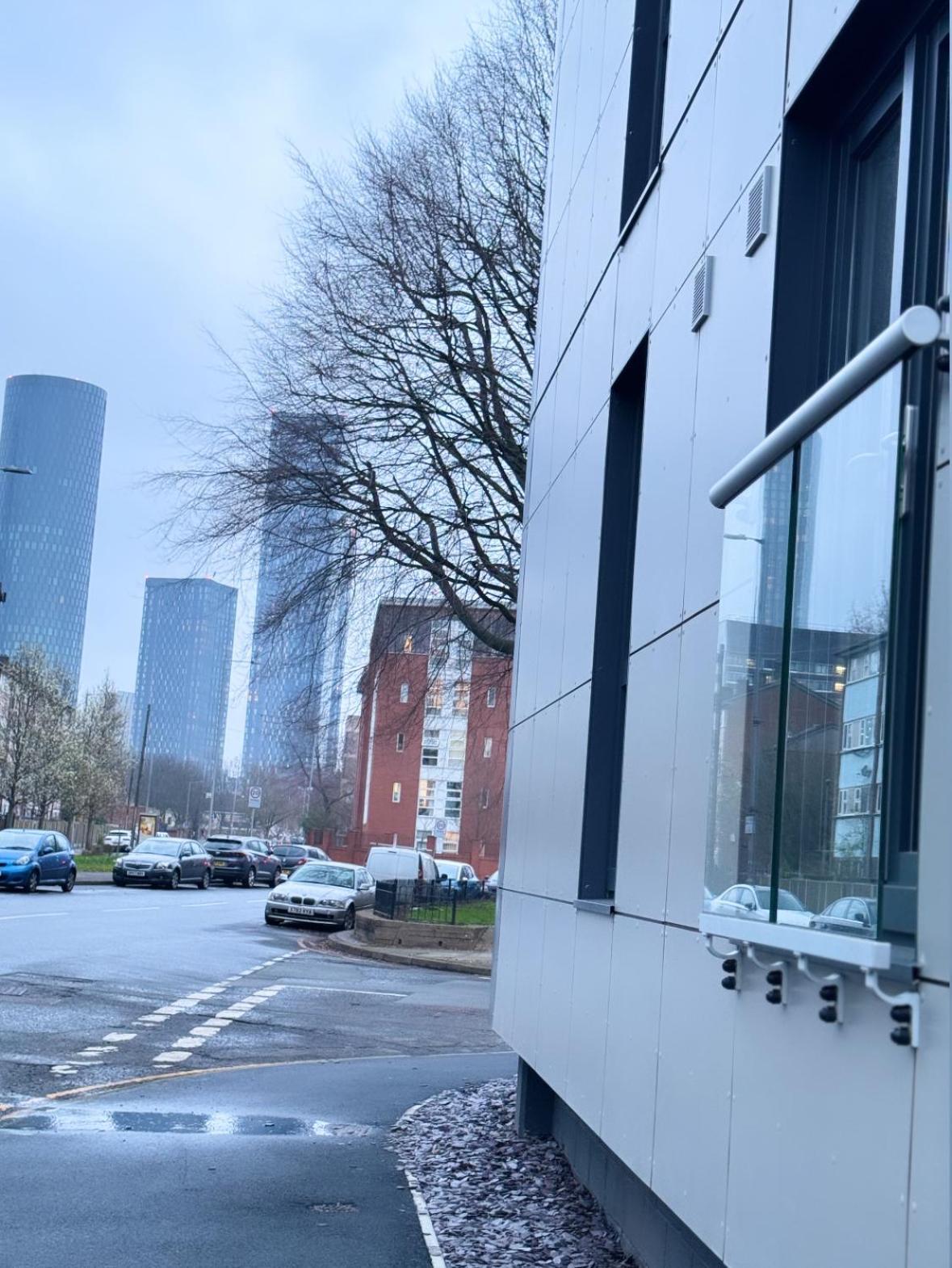 Luxury 2 Bedroom Apartment In Manchester City Centre - Free Parking 外观 照片