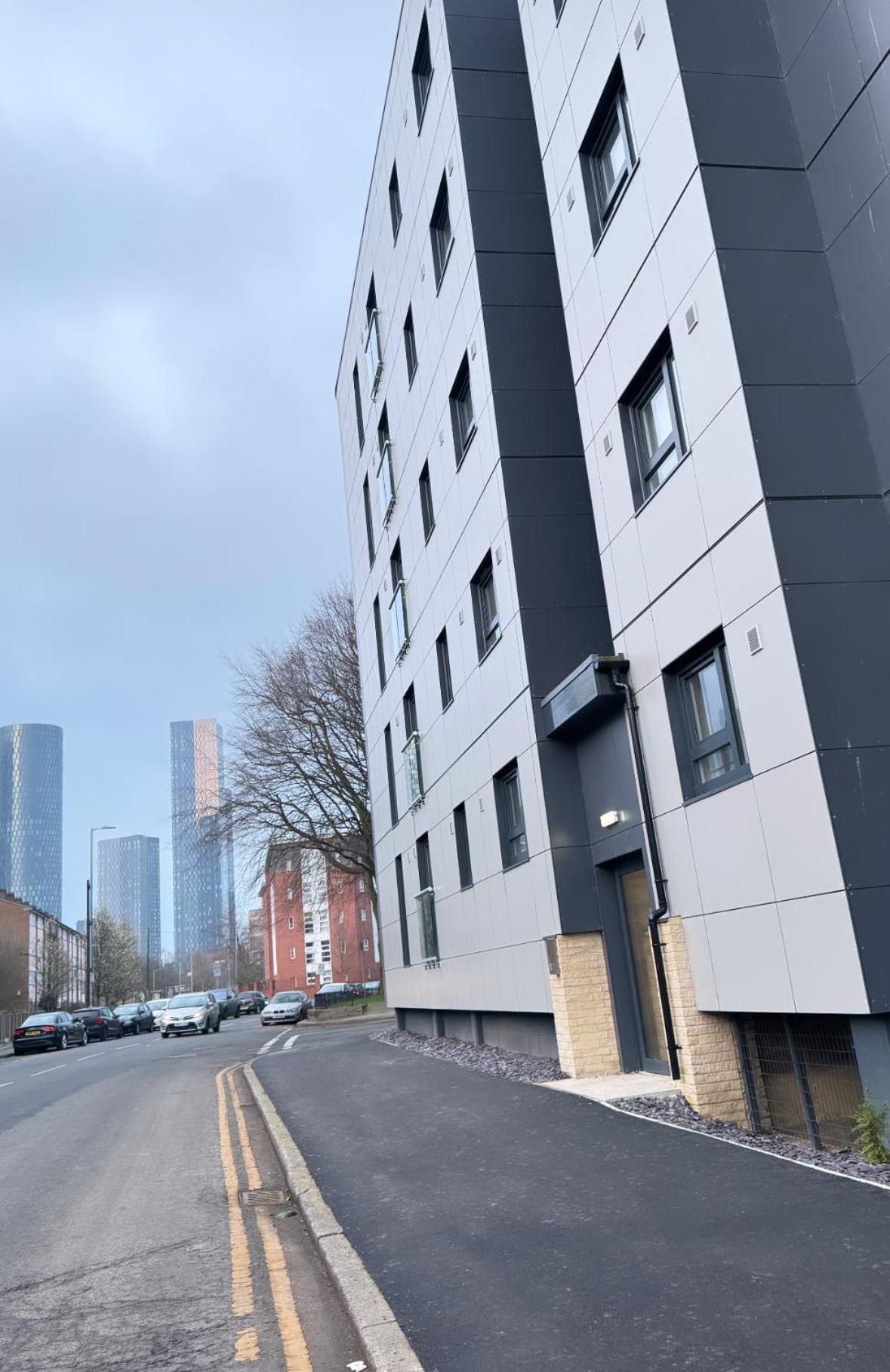 Luxury 2 Bedroom Apartment In Manchester City Centre - Free Parking 外观 照片