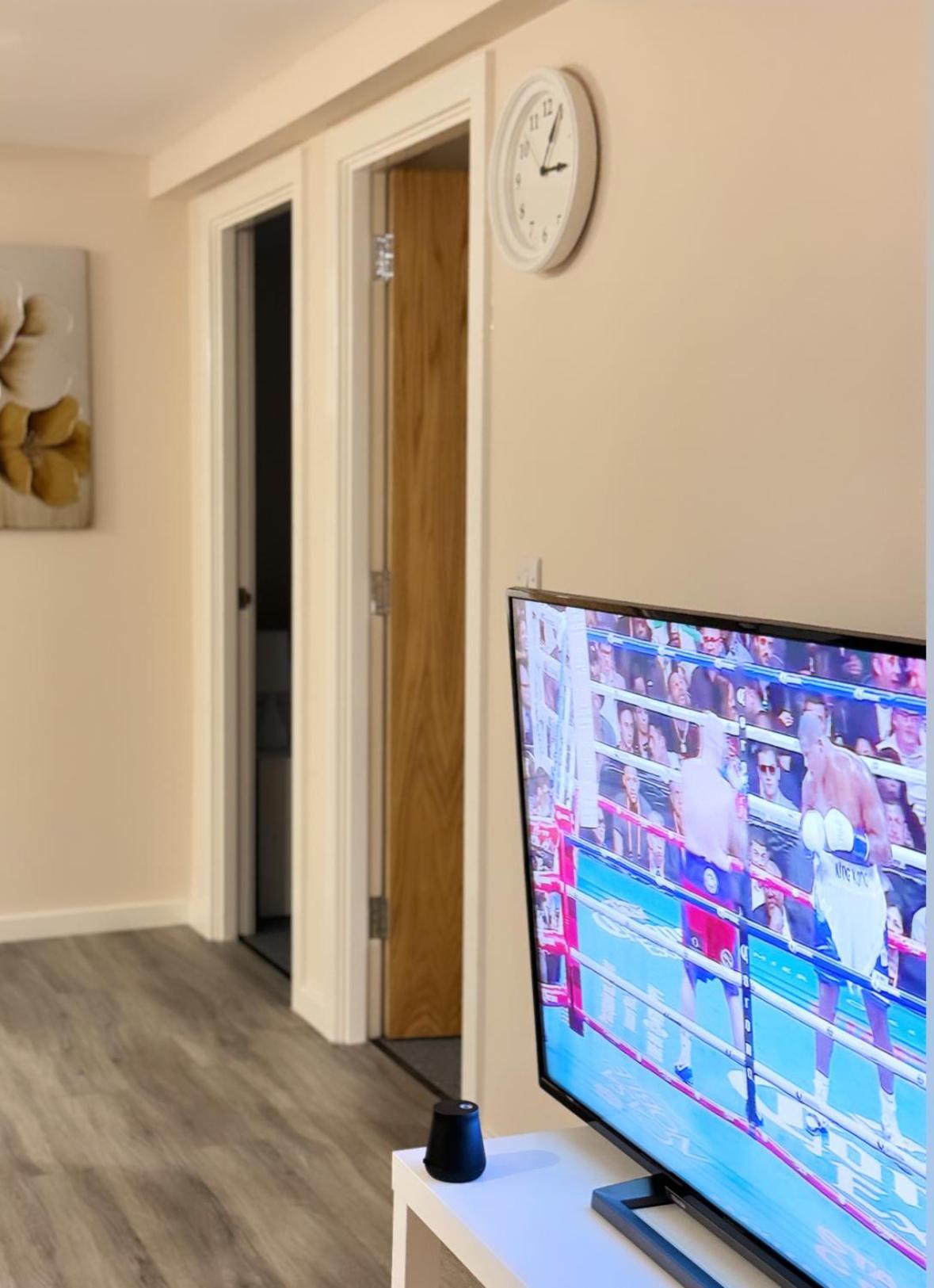 Luxury 2 Bedroom Apartment In Manchester City Centre - Free Parking 外观 照片